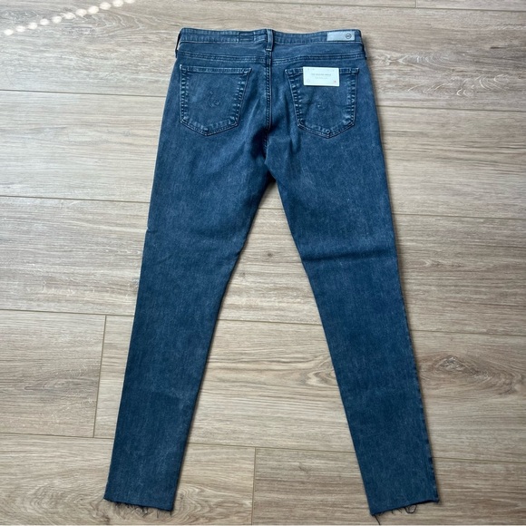 NWT - AG Adriano Goldschmied The Legging Ankle Jean - size 30 - Picture 2 of 8